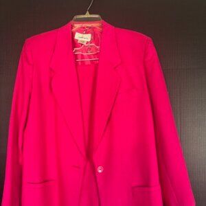 Worthington pink suite